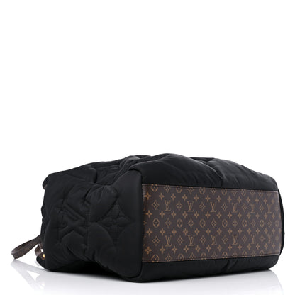 Louis Vuitton Econyl Monogram Pillow Giant Onthego MM Black 4 of 8