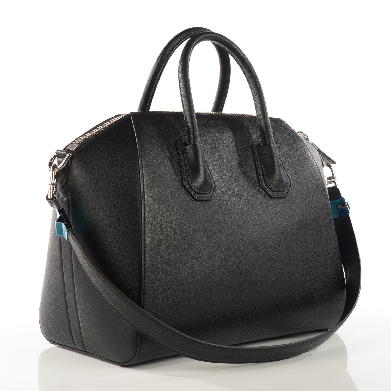 Givenchy Sugar Goatskin Medium Antigona Black 3 of 7