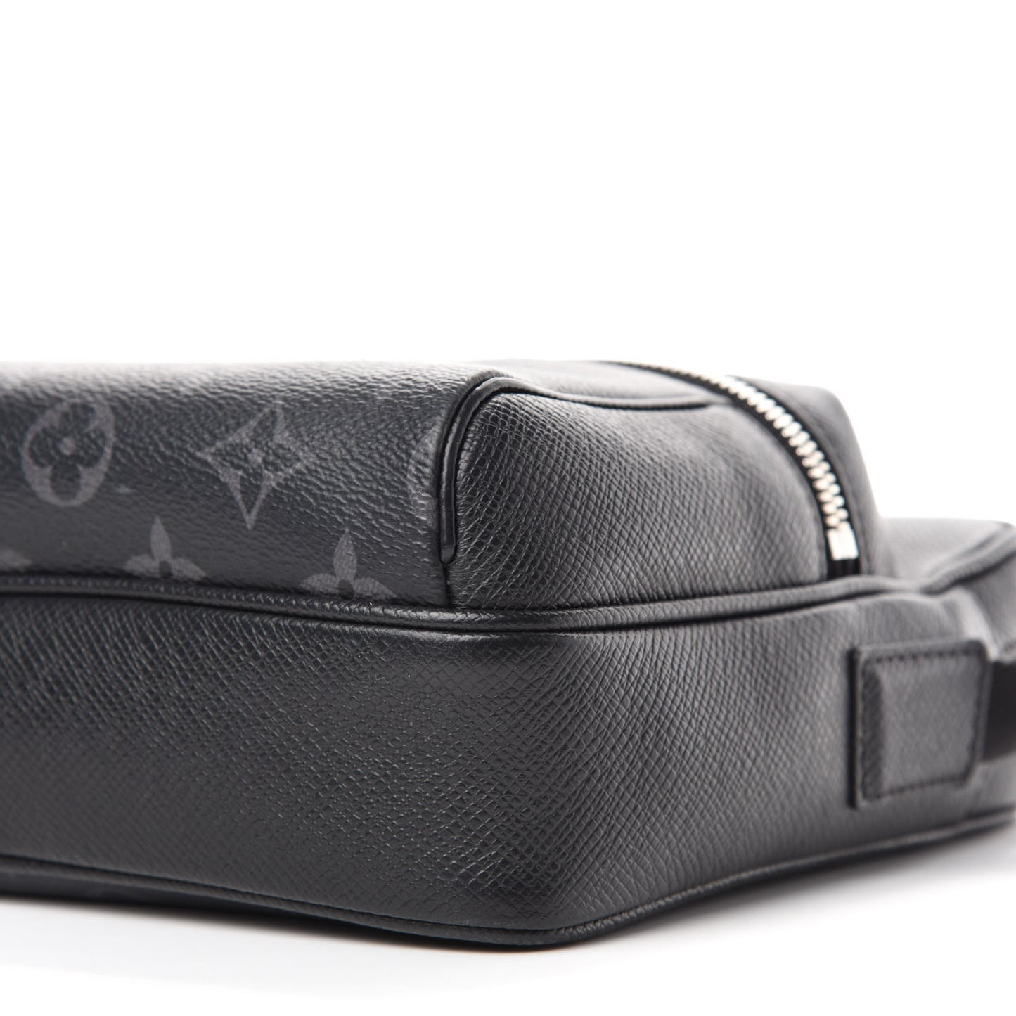 Taiga Monogram Eclipse Outdoor Messenger Black