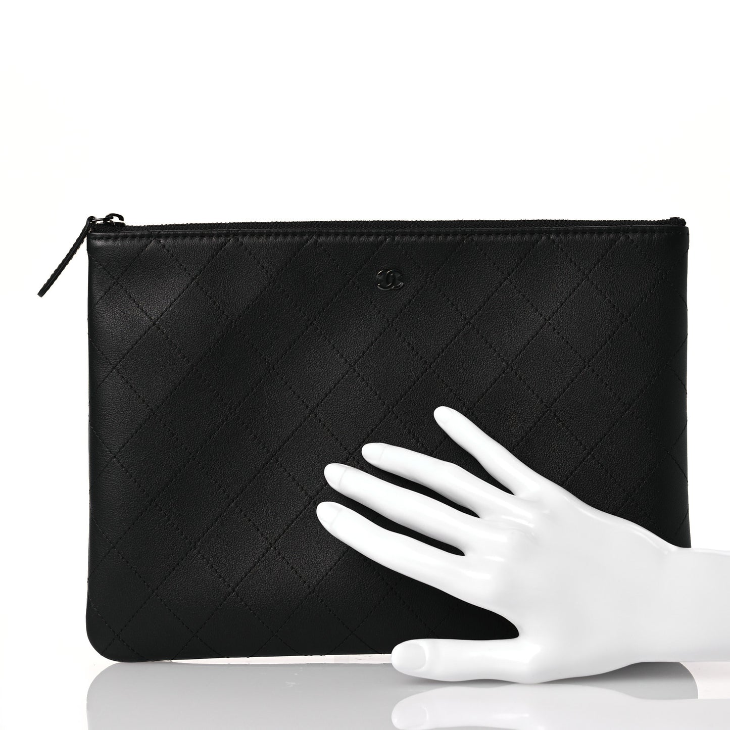 Calfskin Quilted Stitched CC Medium Cosmetic Case Black