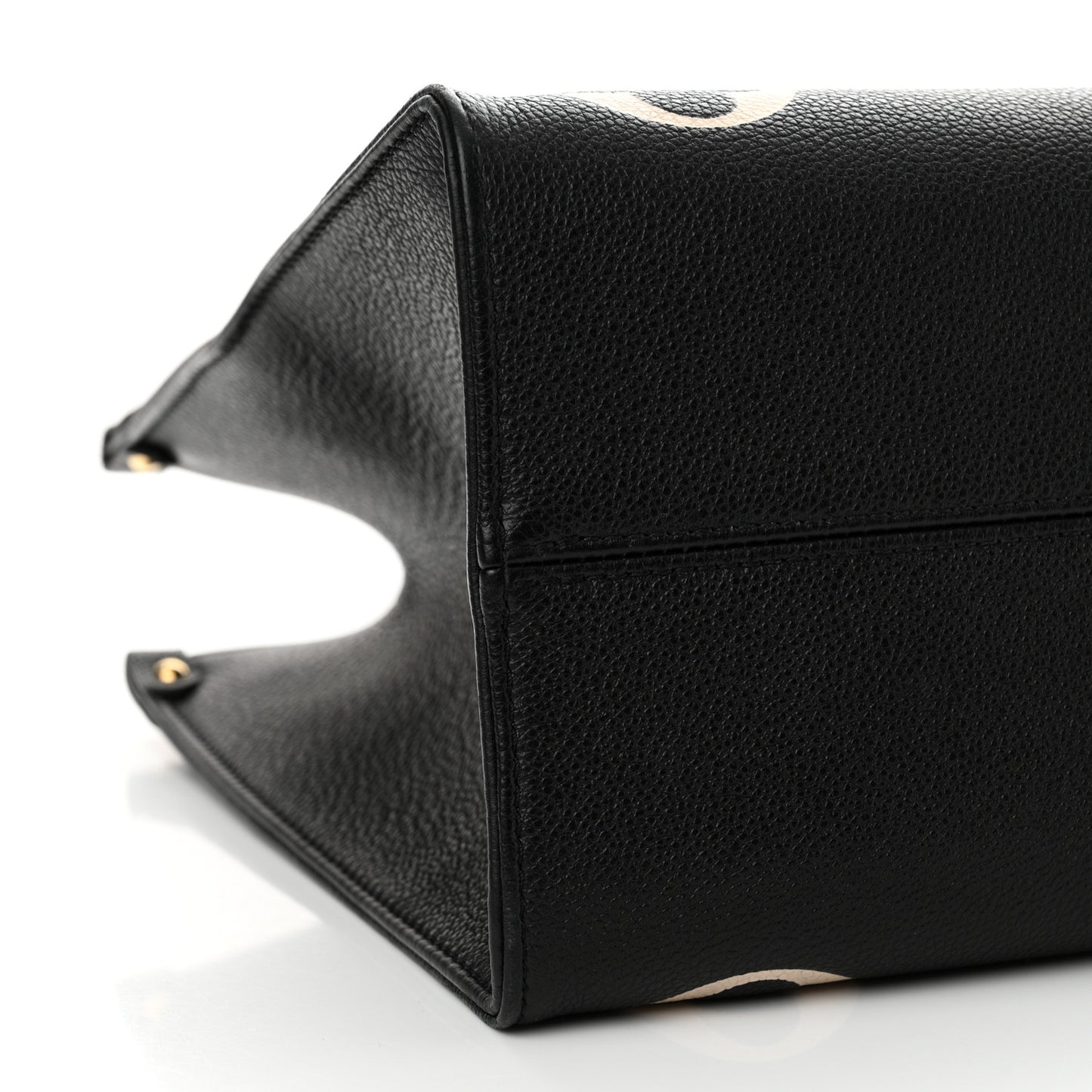 Empreinte Monogram Giant Onthego MM Black Beige