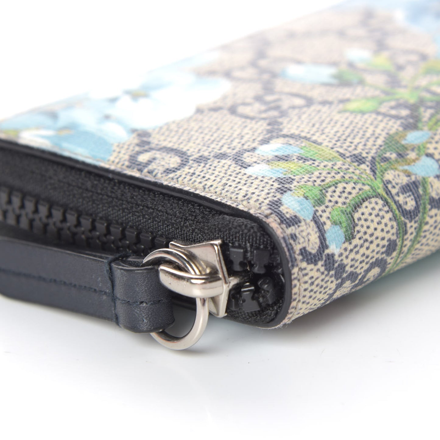GG Supreme Monogram Blooms Zip Around Card Case Wallet Beige Blue Navy