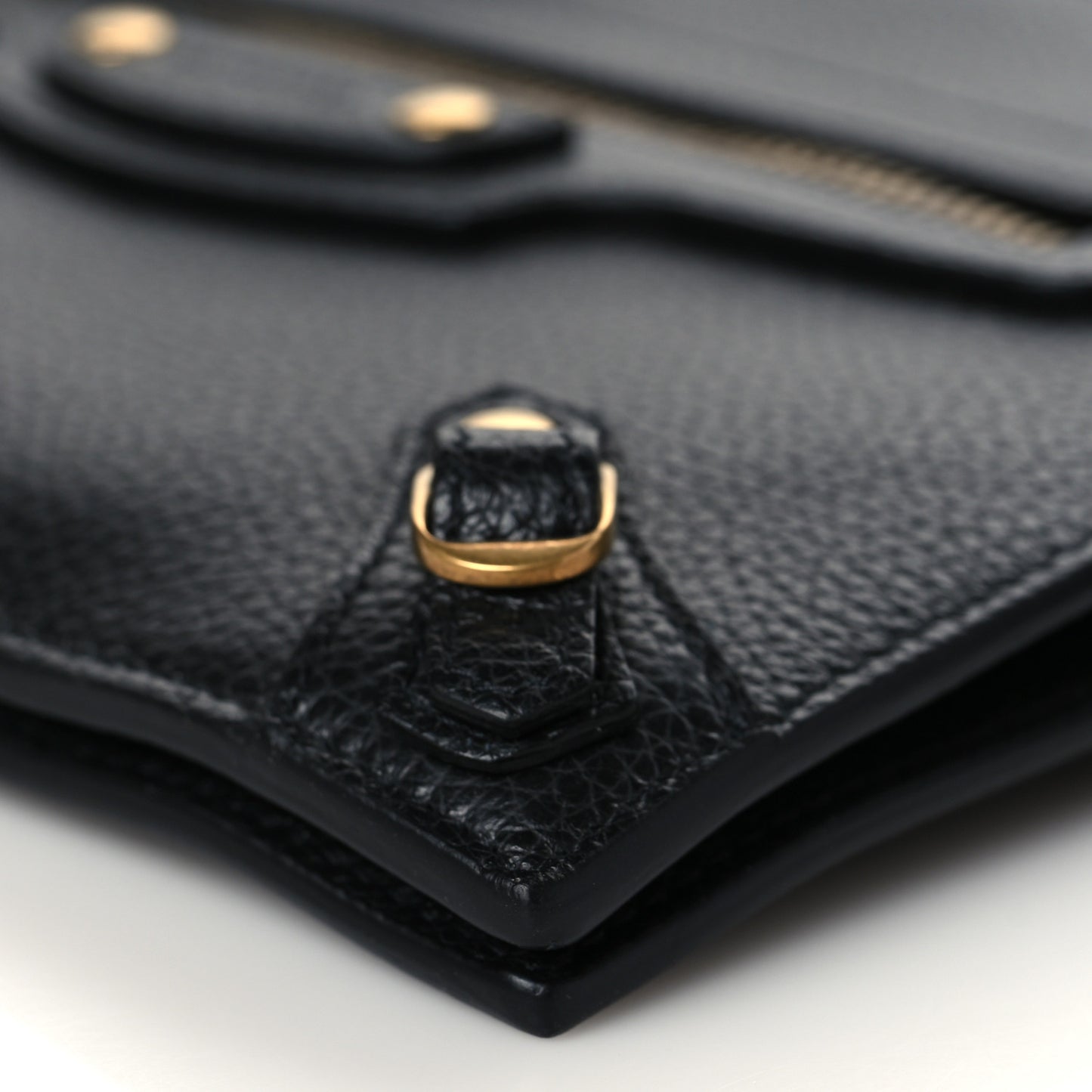 Grained Calfskin Neo Classic Gold Hardware Multipouch Black