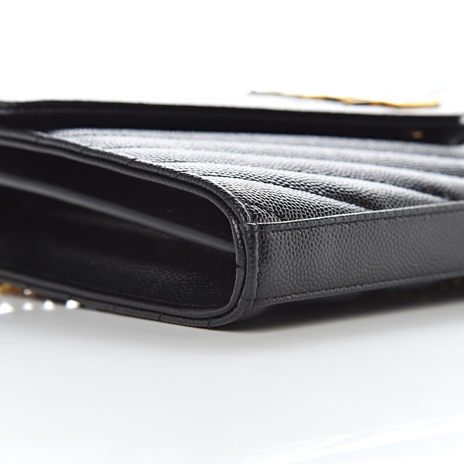 Saint Laurent Grain De Poudre Matelasse Chevron Monogram Chain Wallet Black 8 of 9