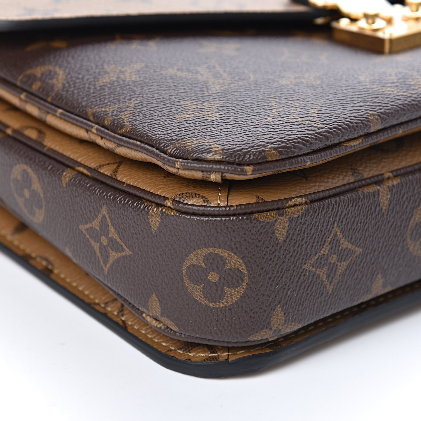 Reverse Monogram Pochette Metis