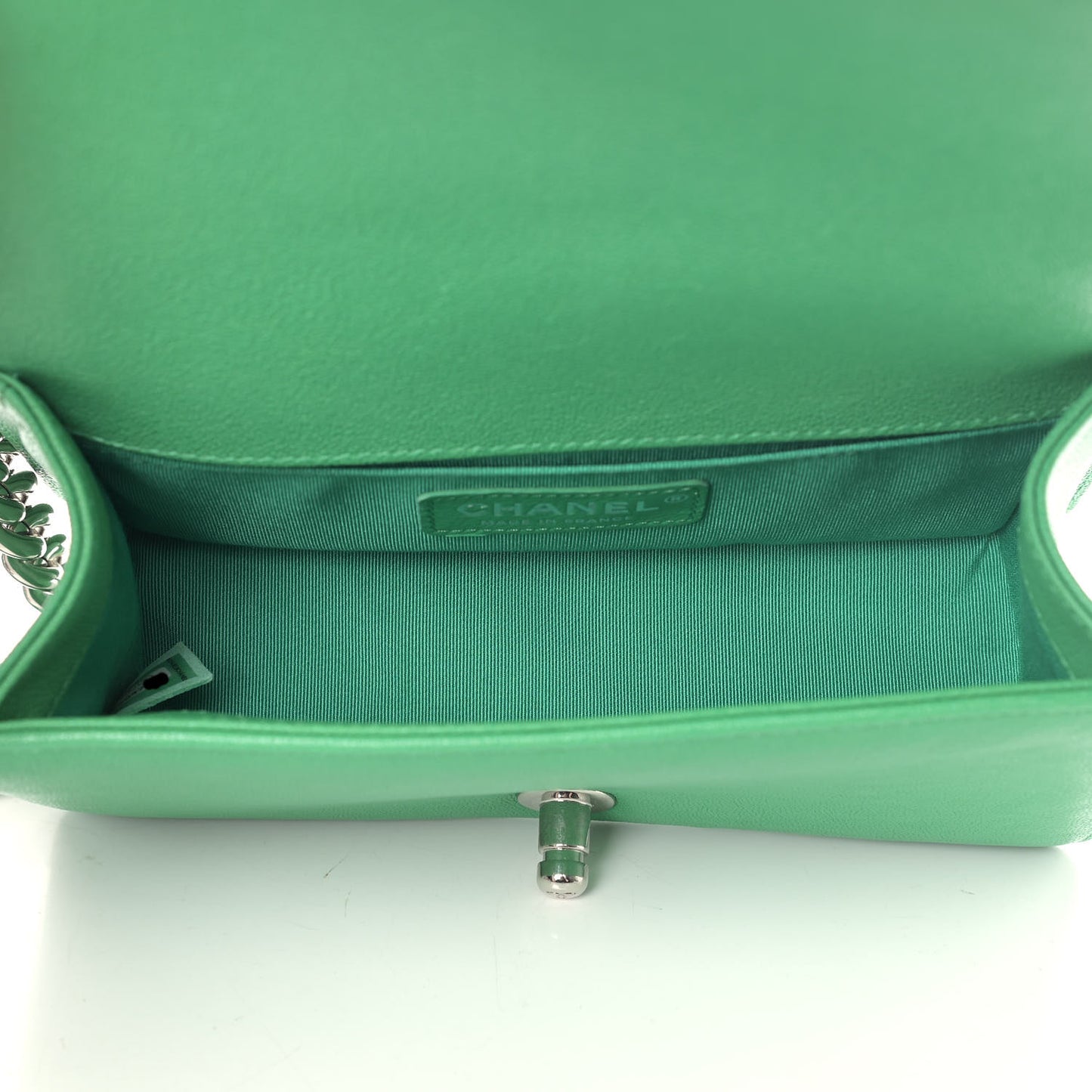 Caviar Quilted Small Boy Flap Green