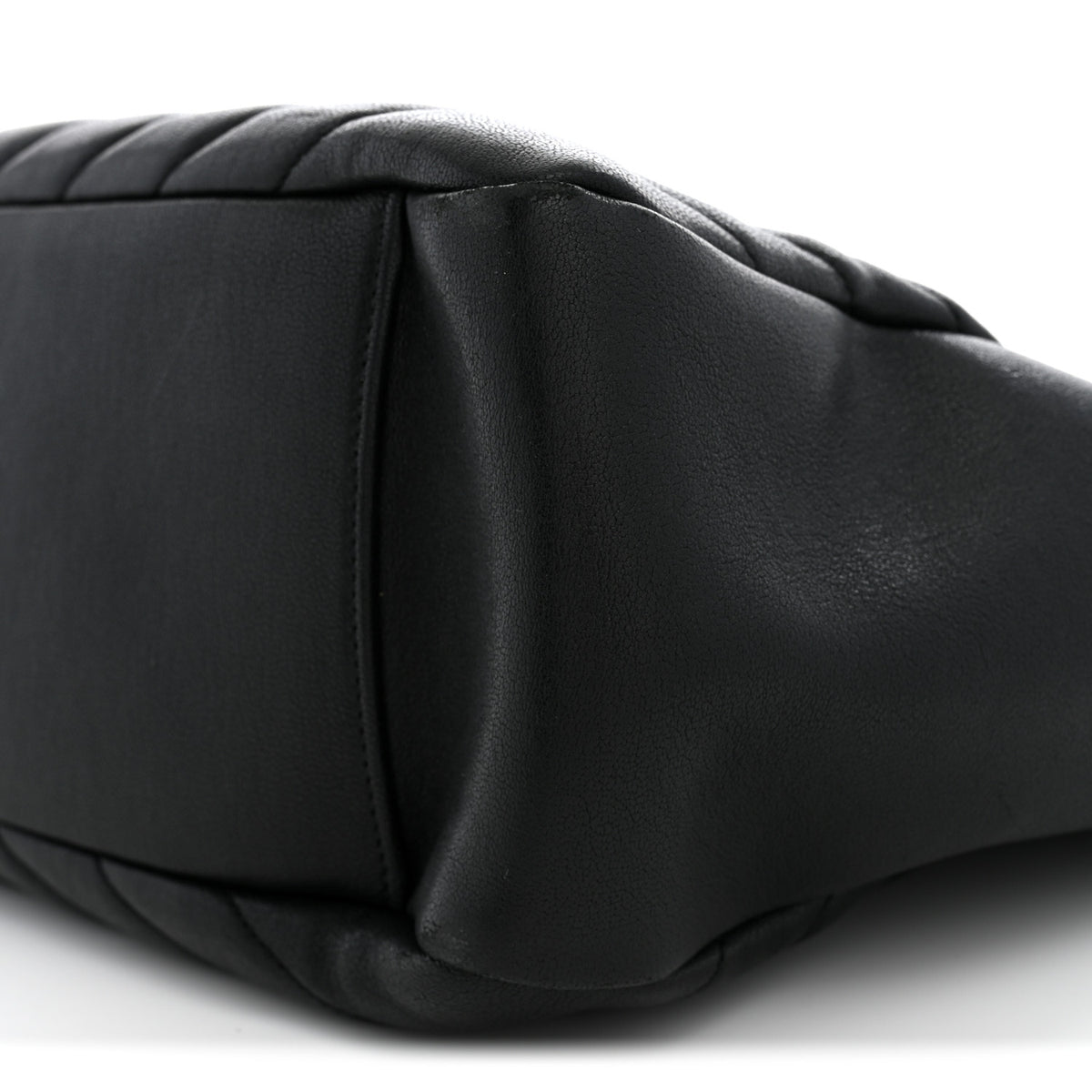 Saint Laurent Sheepskin Matelasse Chevron Large Monogram Shopping Bag Black 10 of 11