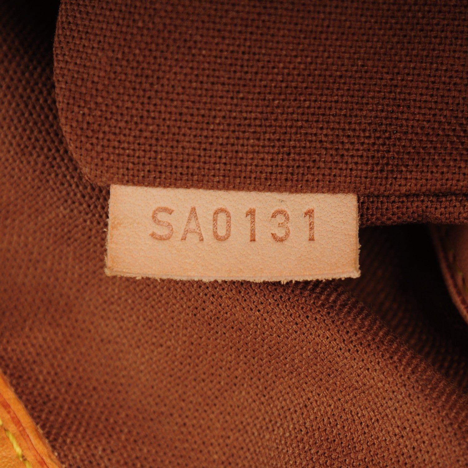 Louis Vuitton Monogram Batignolles Horizontal 7 of 7