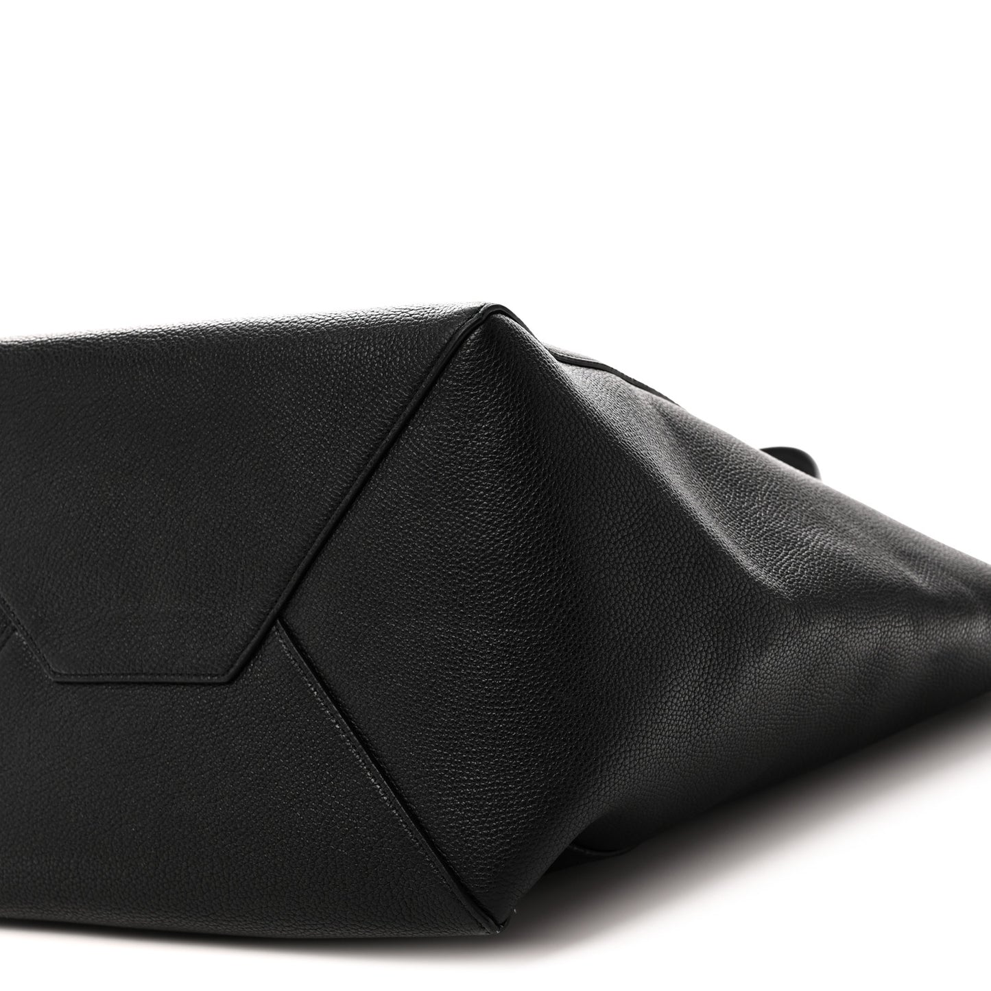 Soft Grained Calfskin Medium Belt Cabas Phantom Black