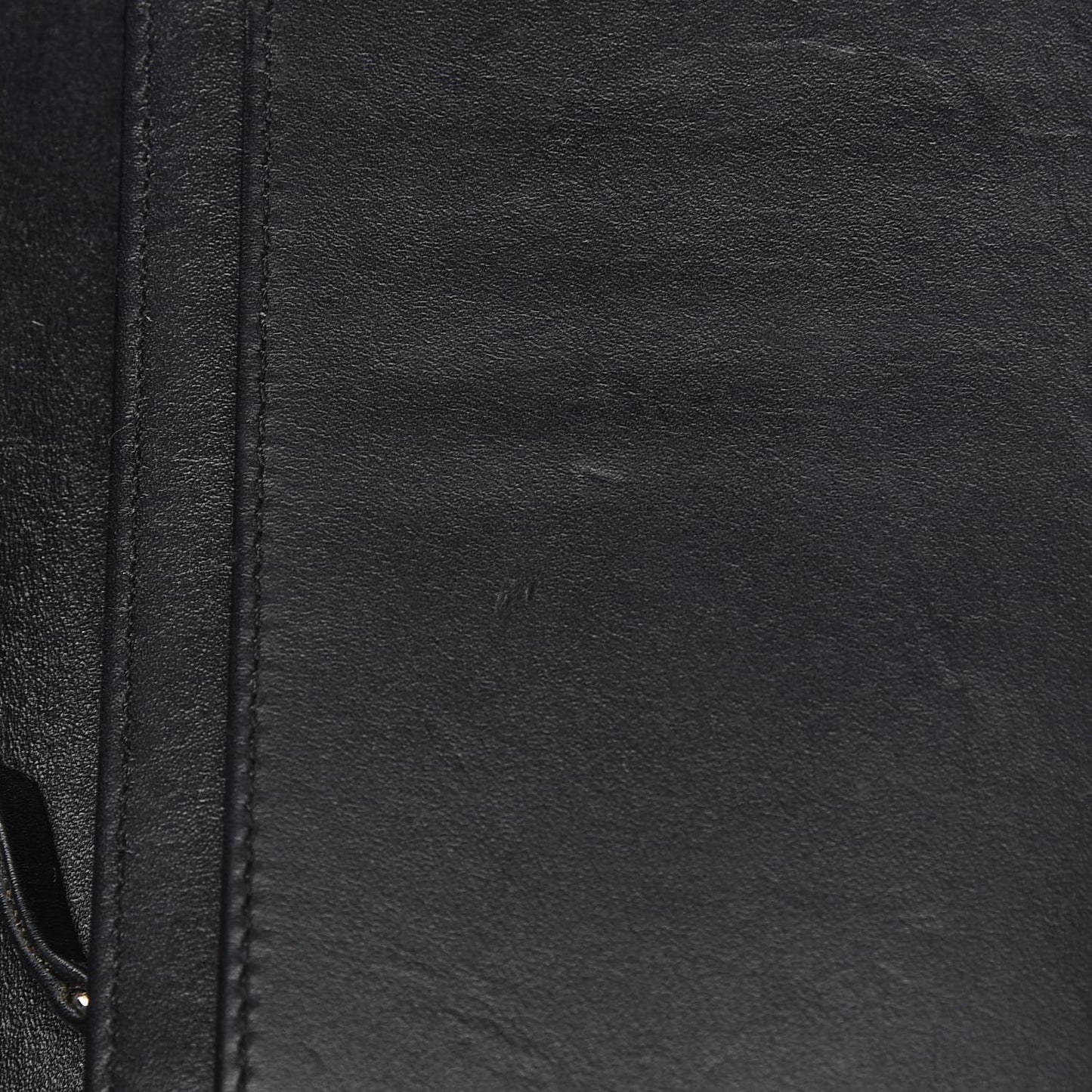 Caviar Timeless CC Yen Wallet Black