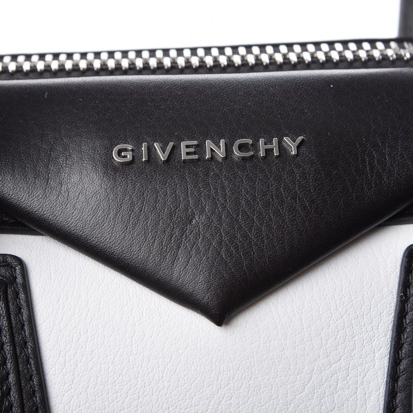 Calfskin Medium Studded Bi-Color Antigona Black White