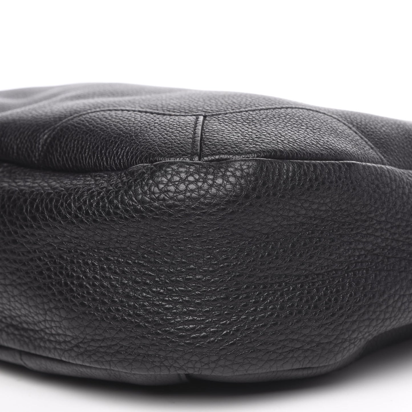 Vitello Daino Hobo Black