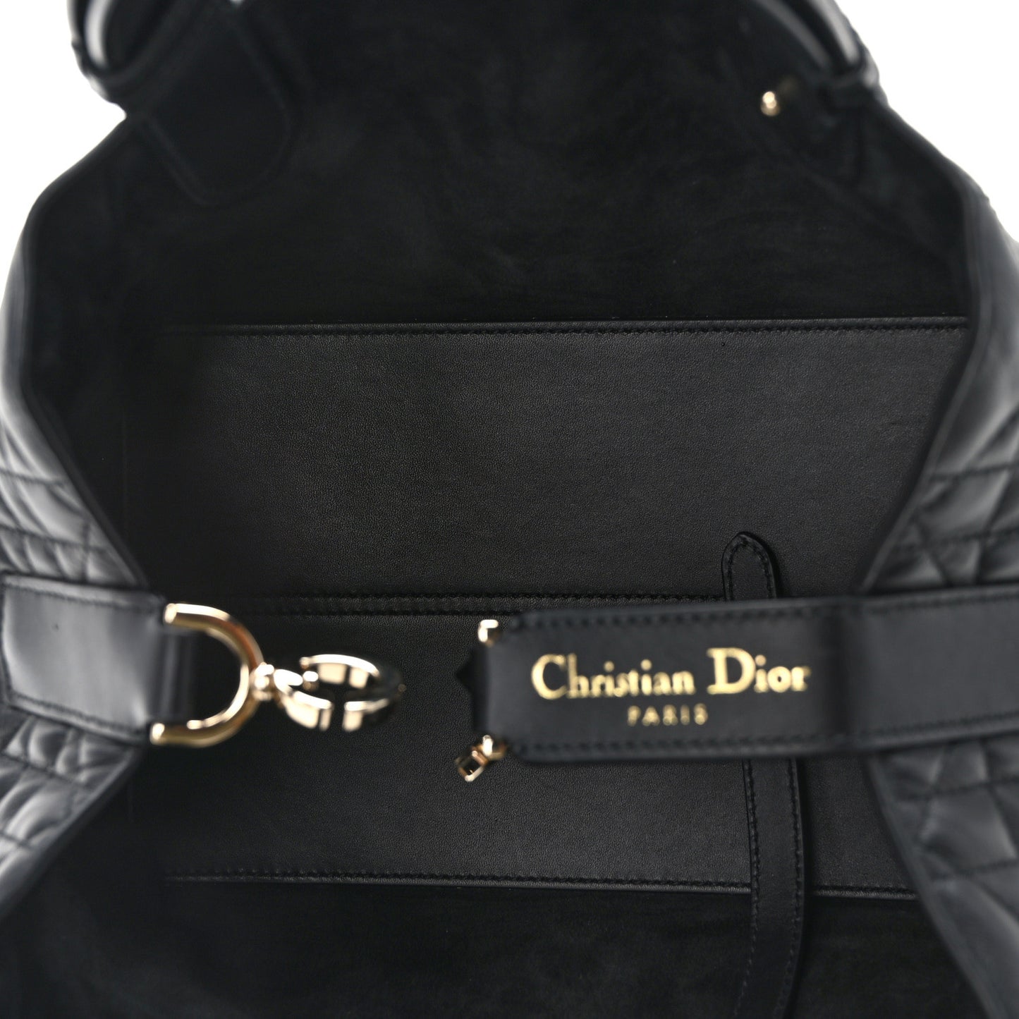 Calfskin Macrocannage Small Toujours Black