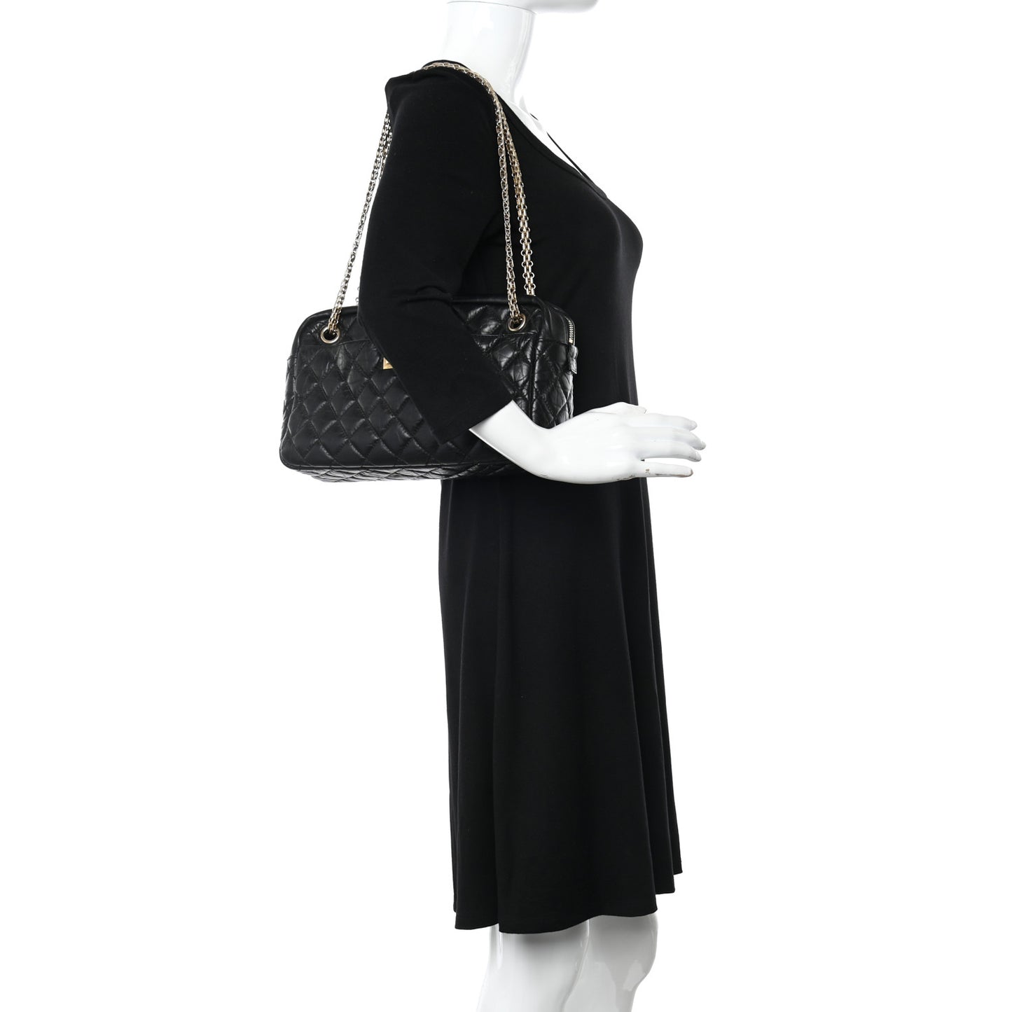 Aged Calfskin Quilted Medium Reissue Camera Case Black