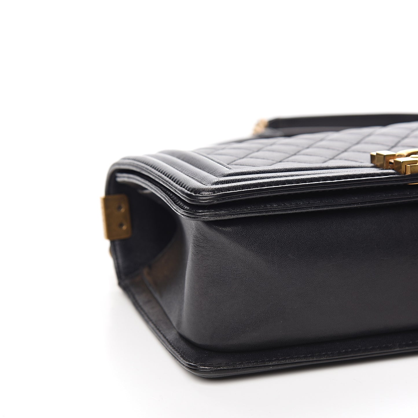 Lambskin Quilted Medium Boy Flap Black