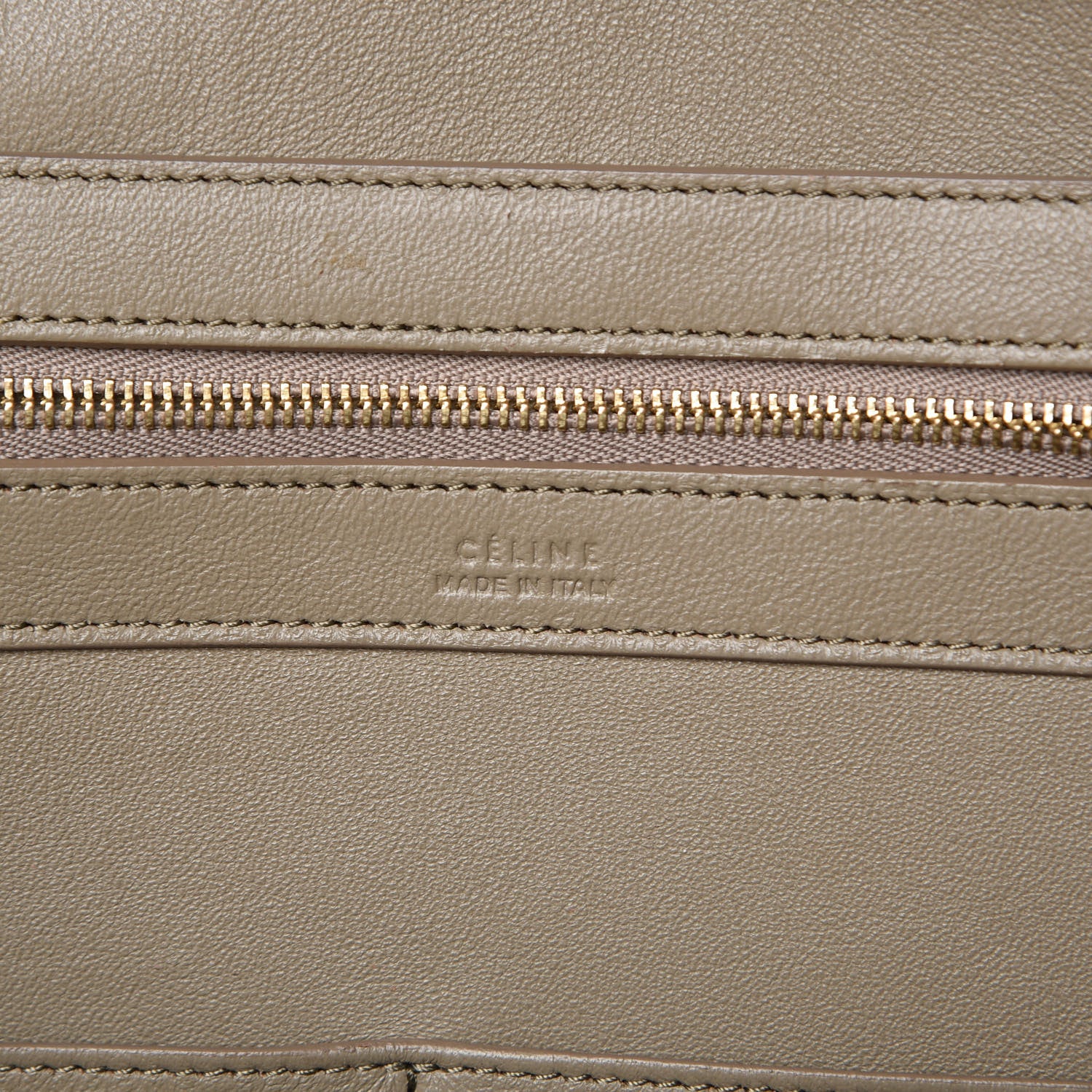Celine Crocodile Embossed Nubuck Medium Belt Cabas Phantom Beige 11 of 13