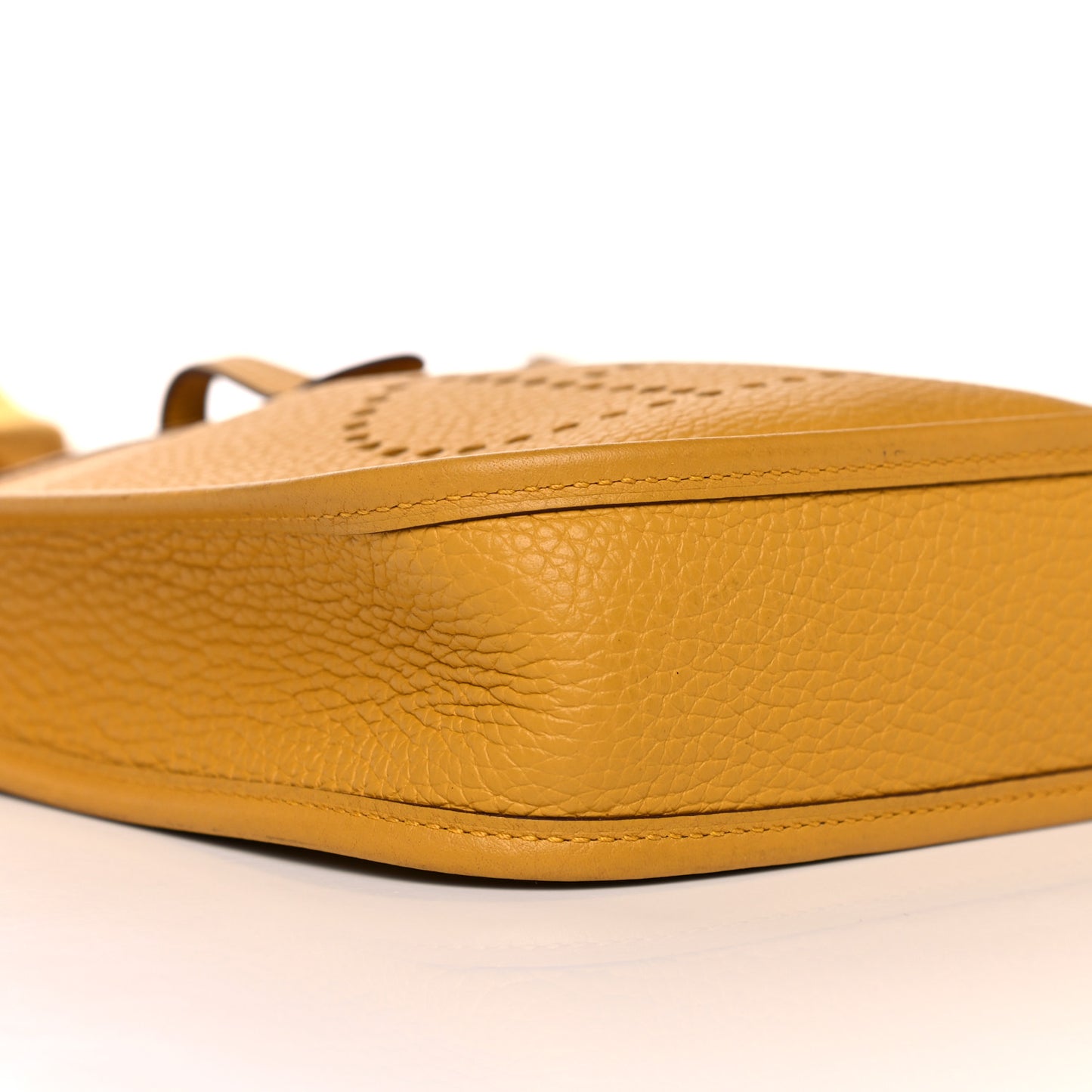 Taurillon Clemence Evelyne TPM Jaune Ambre