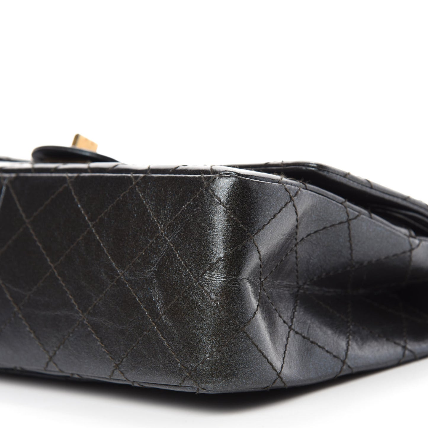 Iridescent Calfskin Quilted 2.55 Reissue 226 Flap Ruthenium