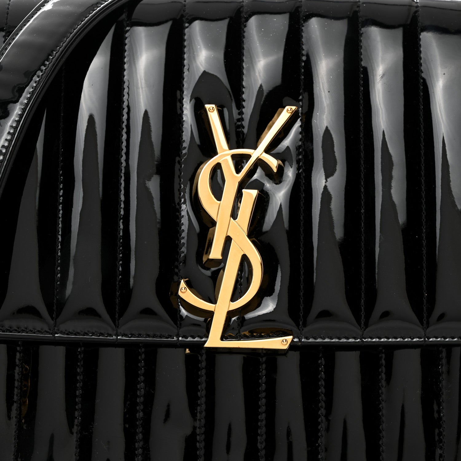 Saint Laurent Patent Matelasse Monogram Large Vicky Chain Bag Black 8 of 10