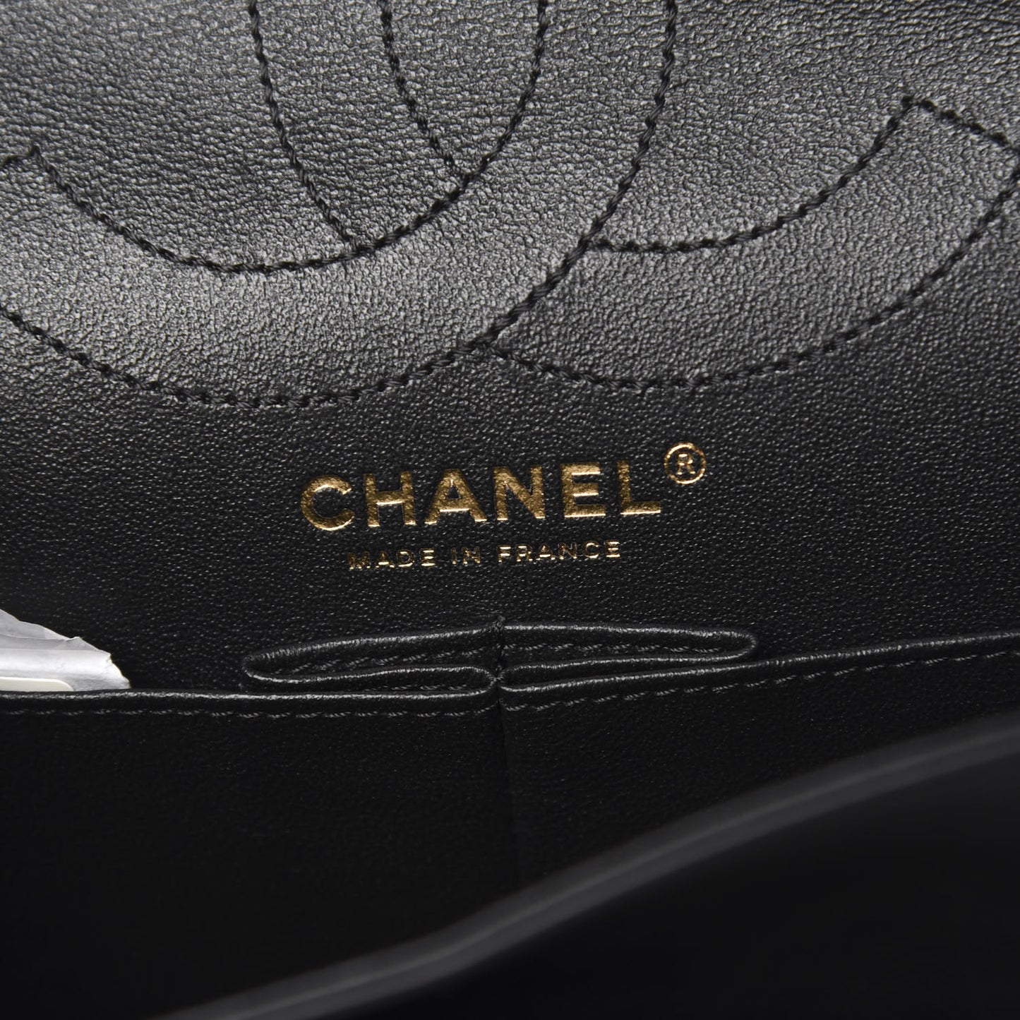Crumpled Calfskin Chevron Quilted 2.55 Reissue 226 Black