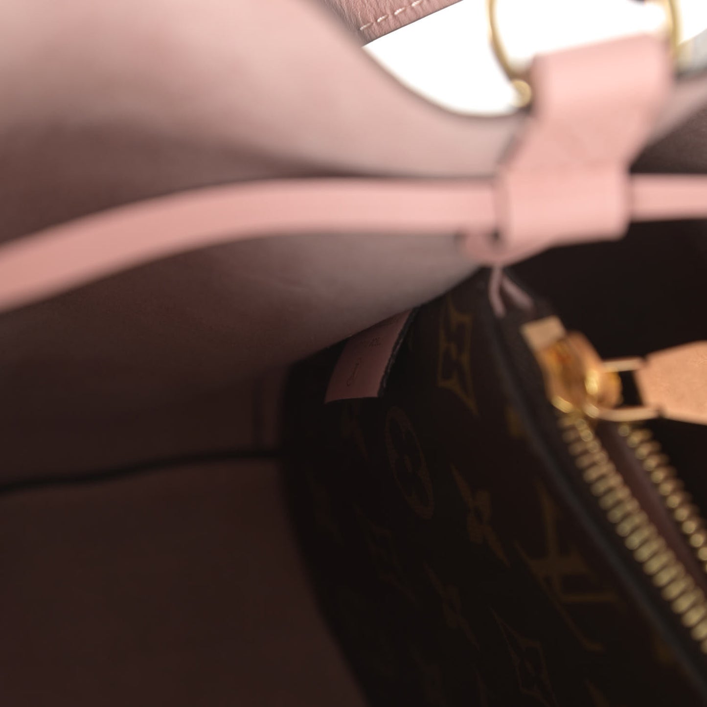 Monogram Neonoe MM Rose Poudre