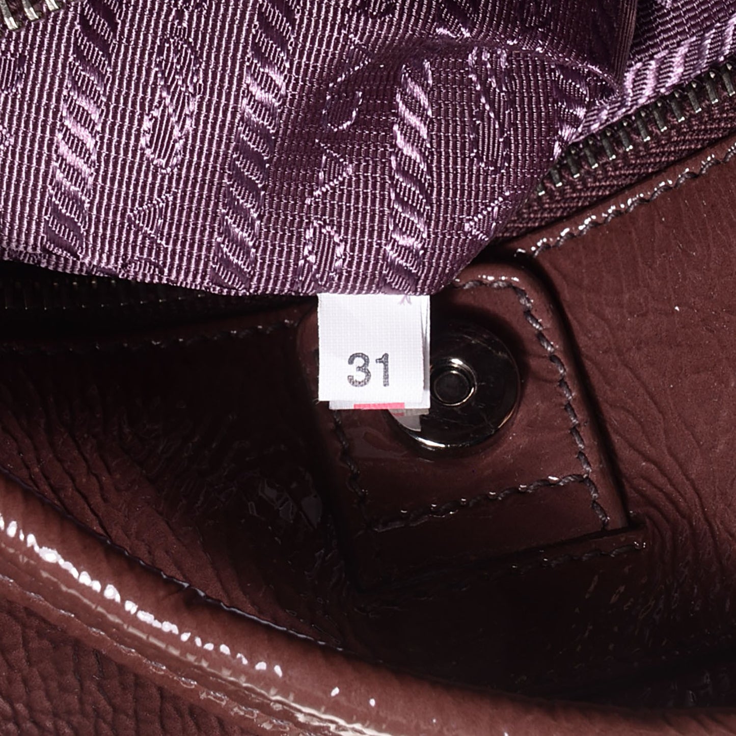 Vernice Sfumata Shoulder Bag Lampone