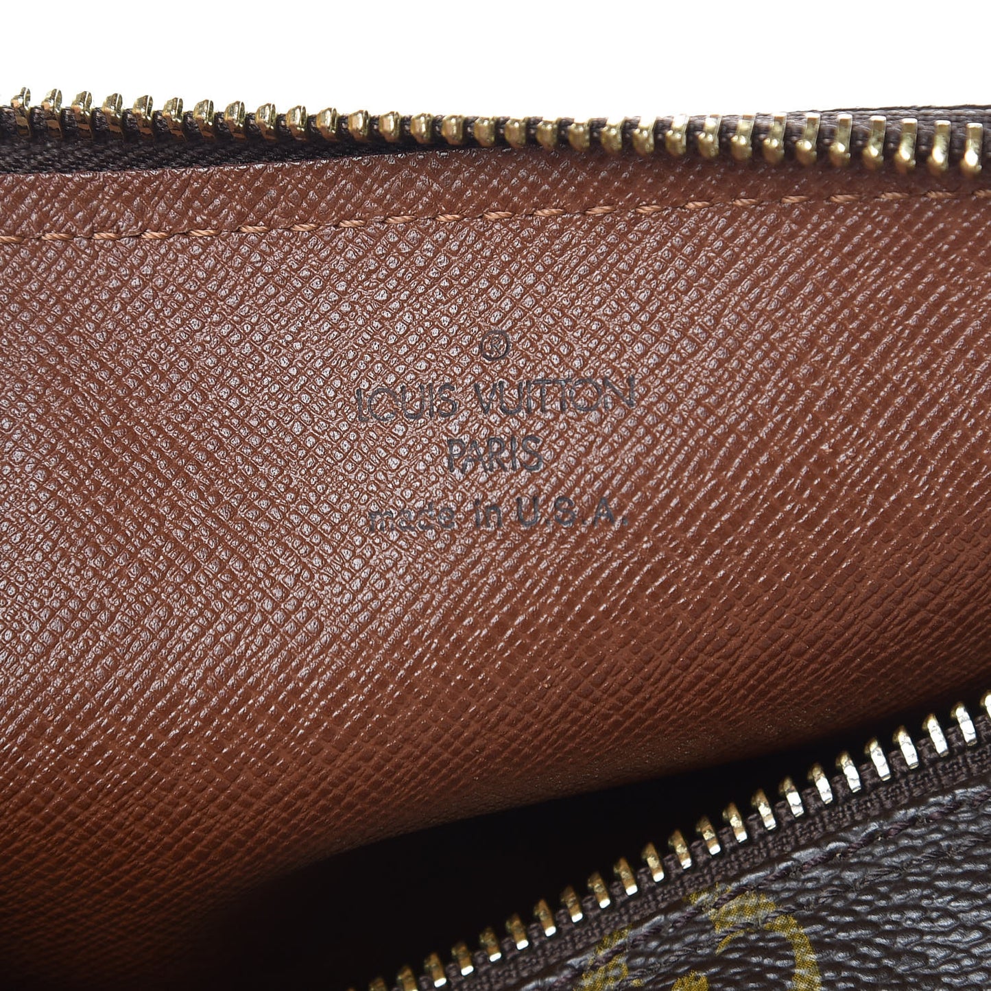 Monogram Papillon 26