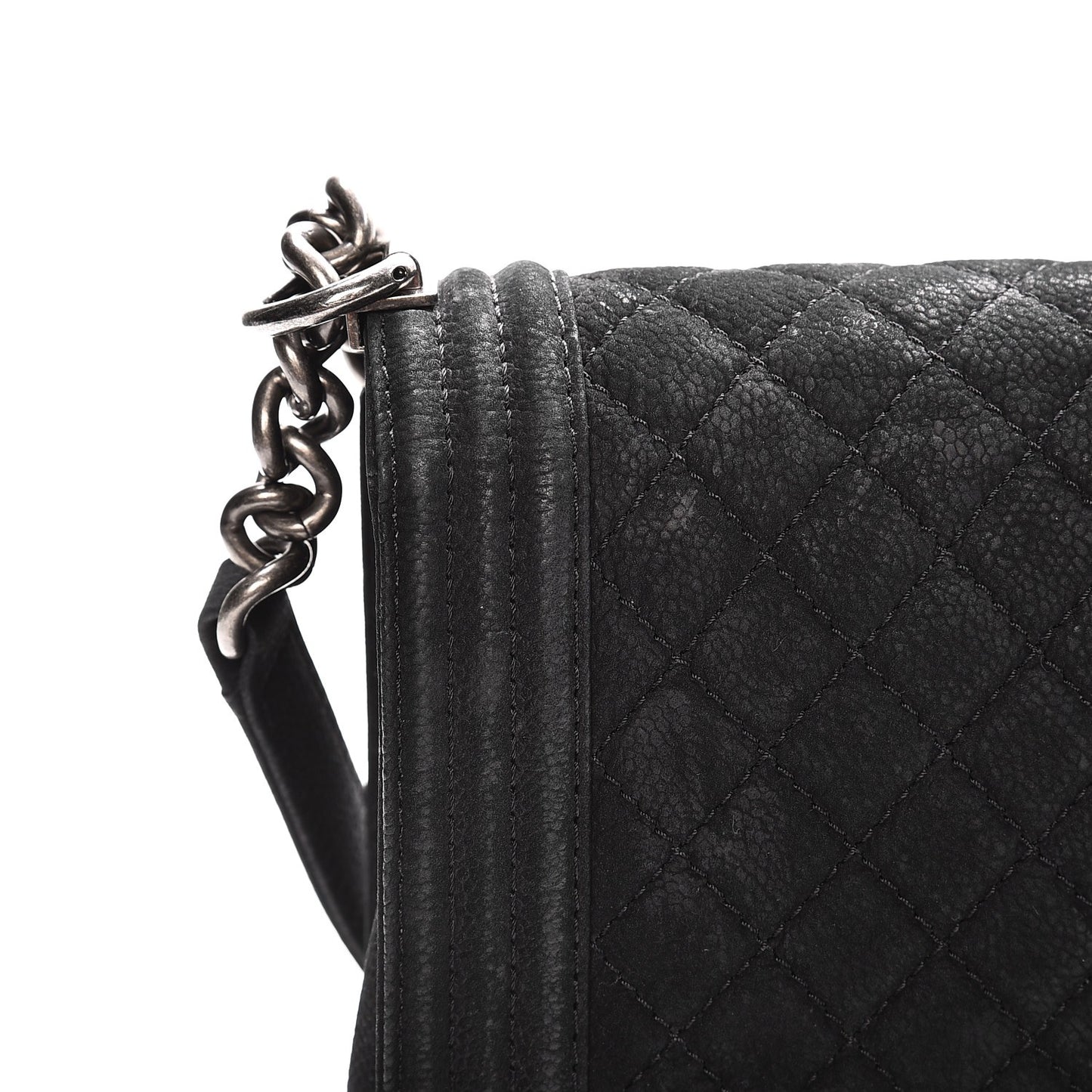 Iridescent Caviar Quilted Large Boy Flap Black