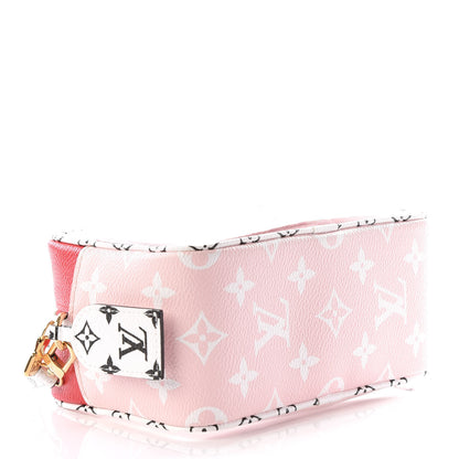 Louis Vuitton Monogram Giant Beach Pouch Rouge 3 of 11