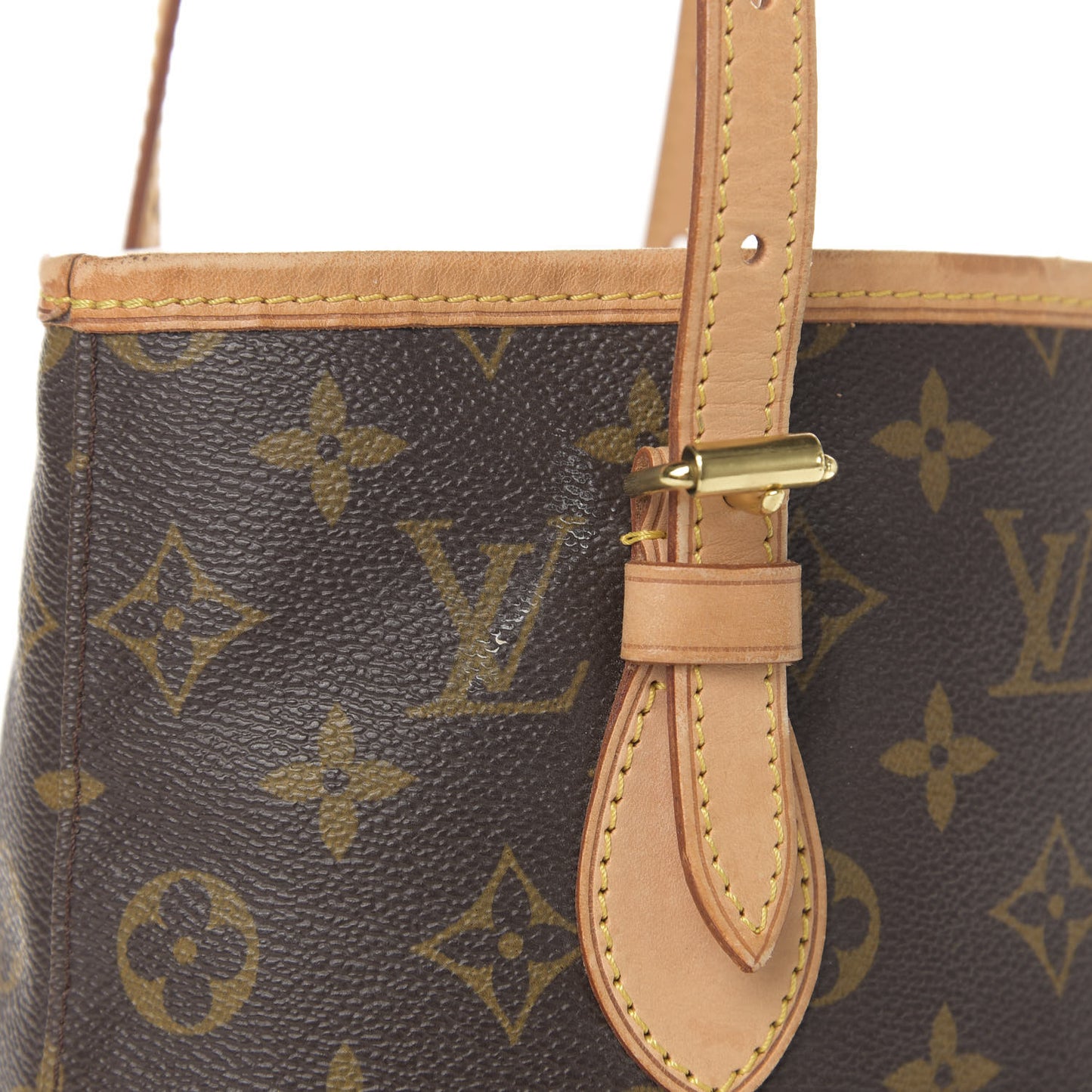 Monogram Petit Bucket 23