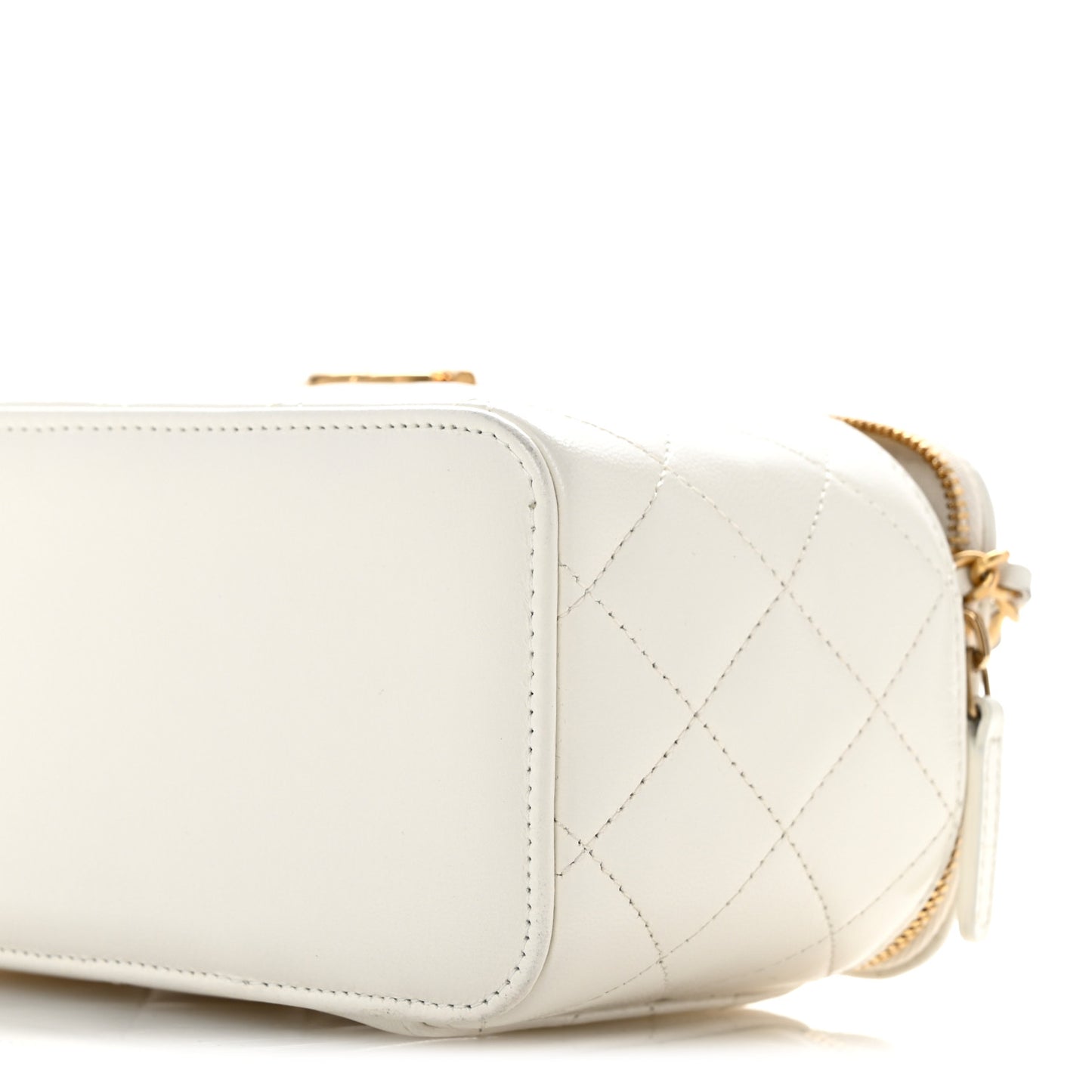 Goatskin Quilted Punk Essentials Vanity Case With Chain White
