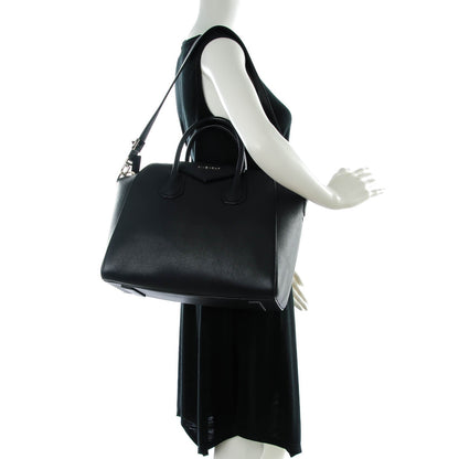 Givenchy Sugar Goatskin Medium Antigona Midnight Blue 2 of 7