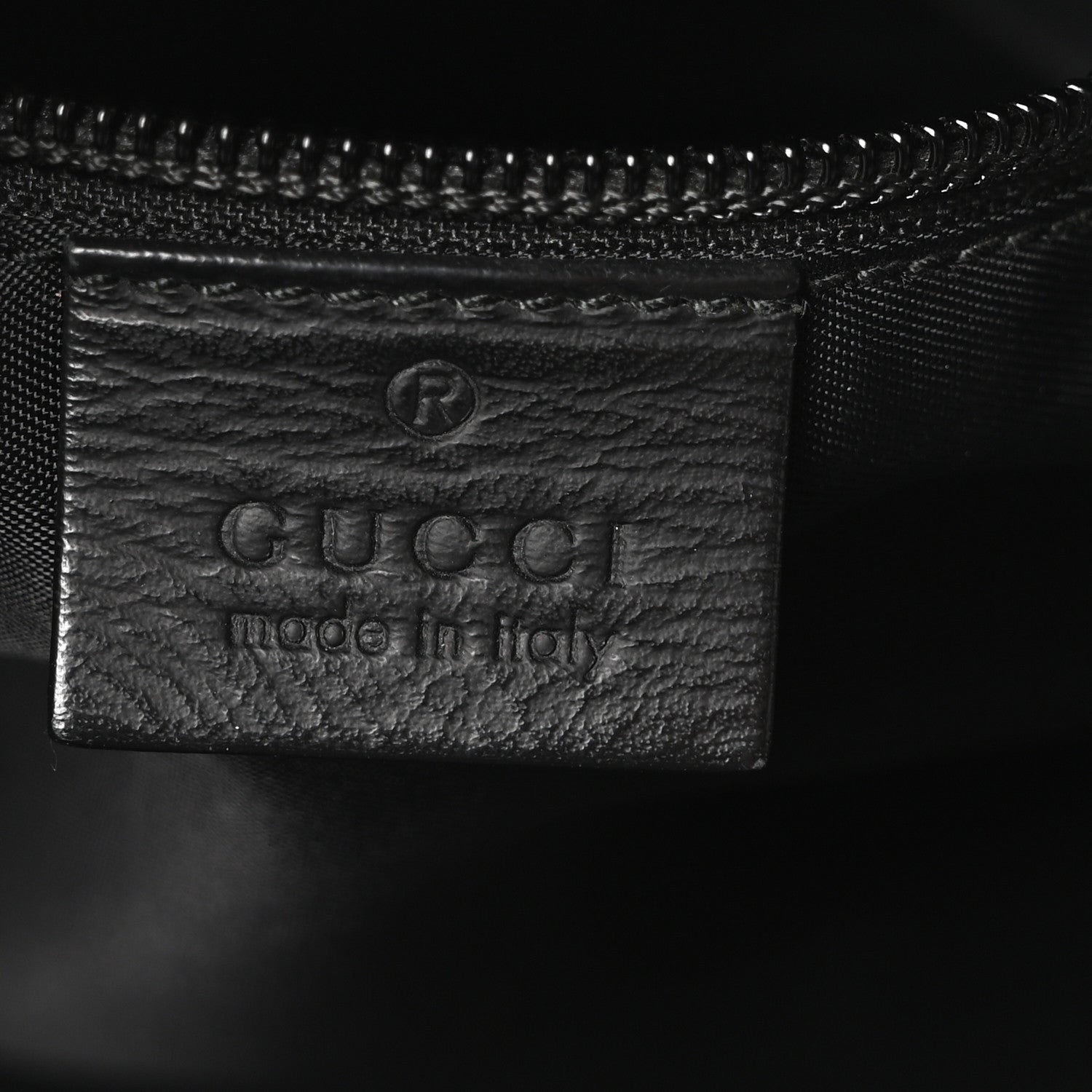 Gucci Guccissima Flat Messenger Bag Black 6 of 10