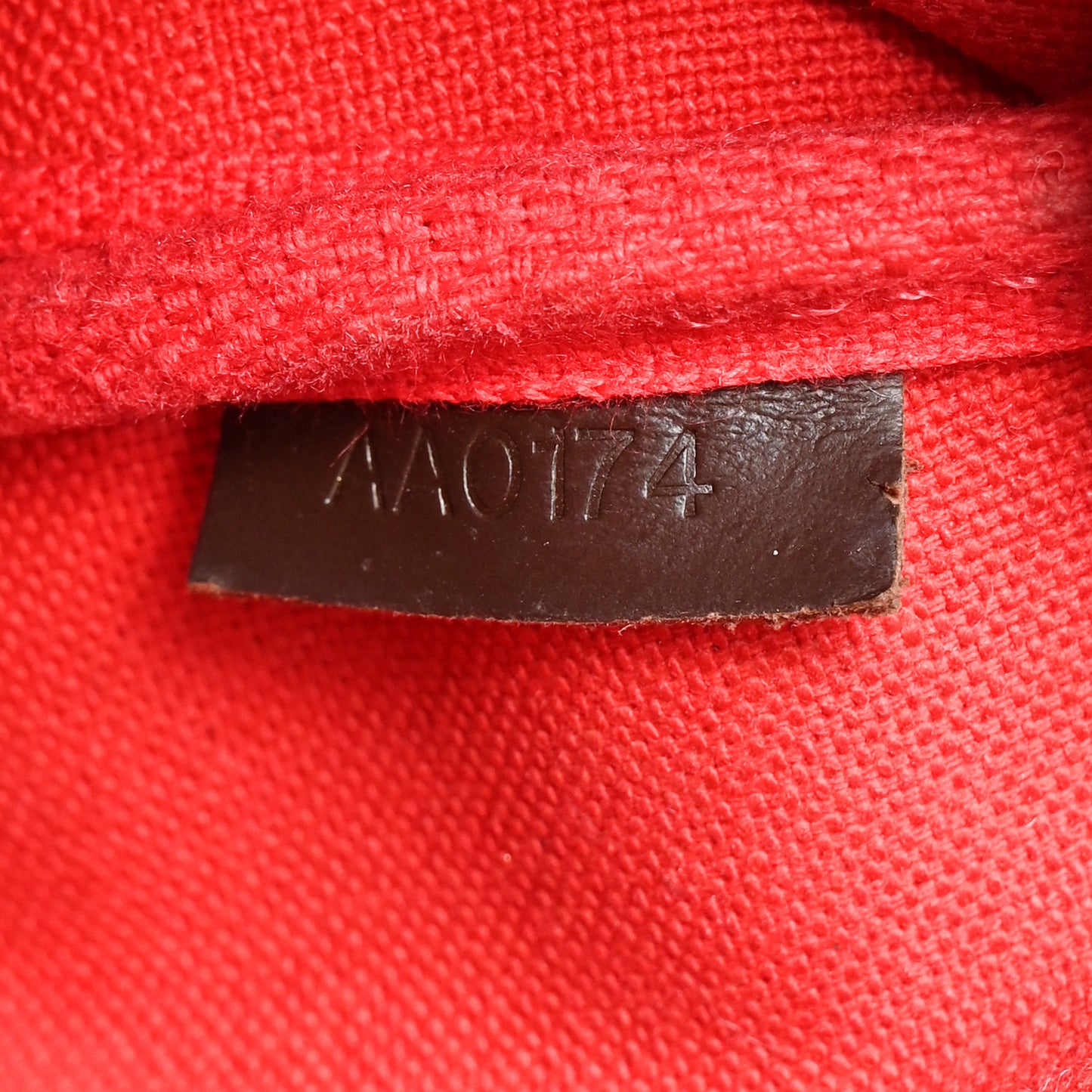 Damier Ebene Eva Clutch