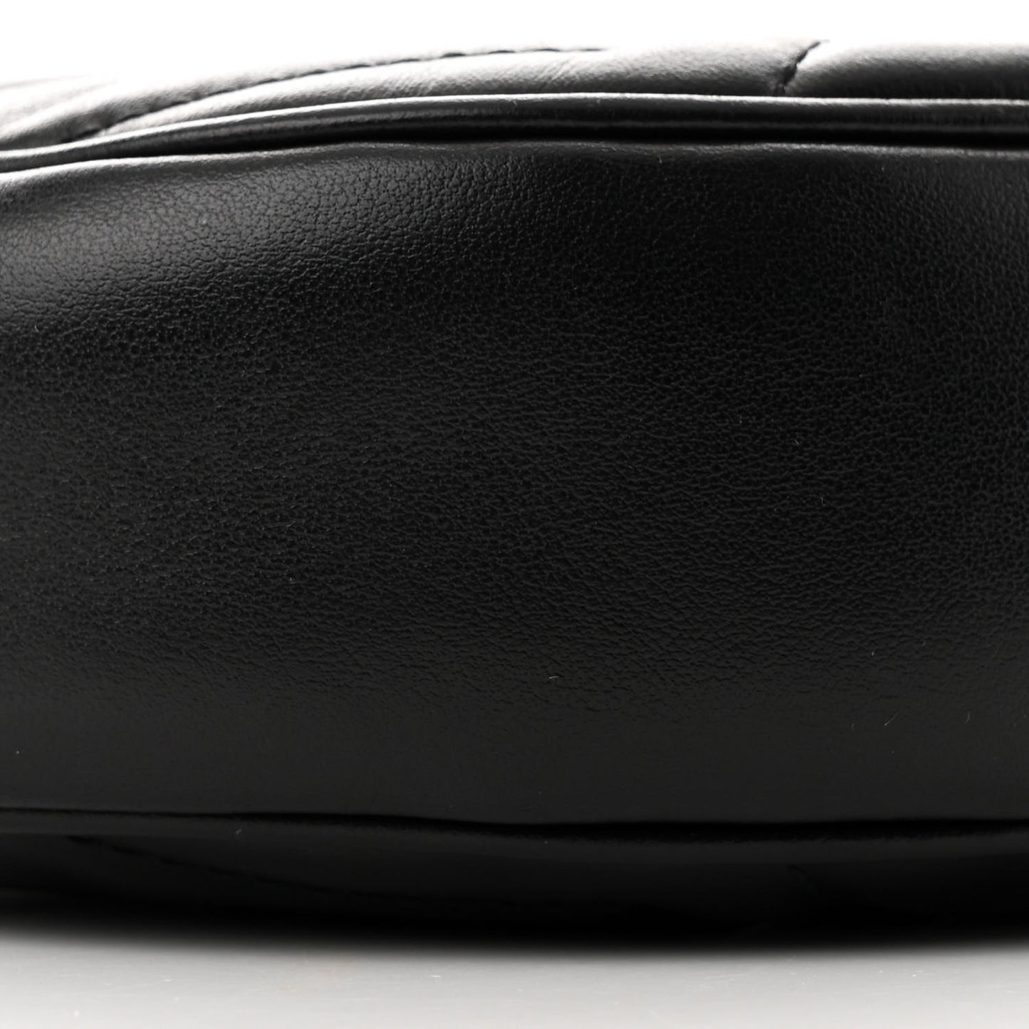 Calfskin Matelasse Chevron Mini GG Marmont Half Moon Hobo Black