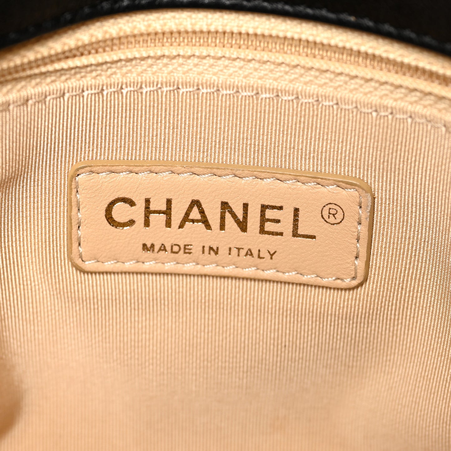 Calfskin Quilted Medium CC Crown Flap Black