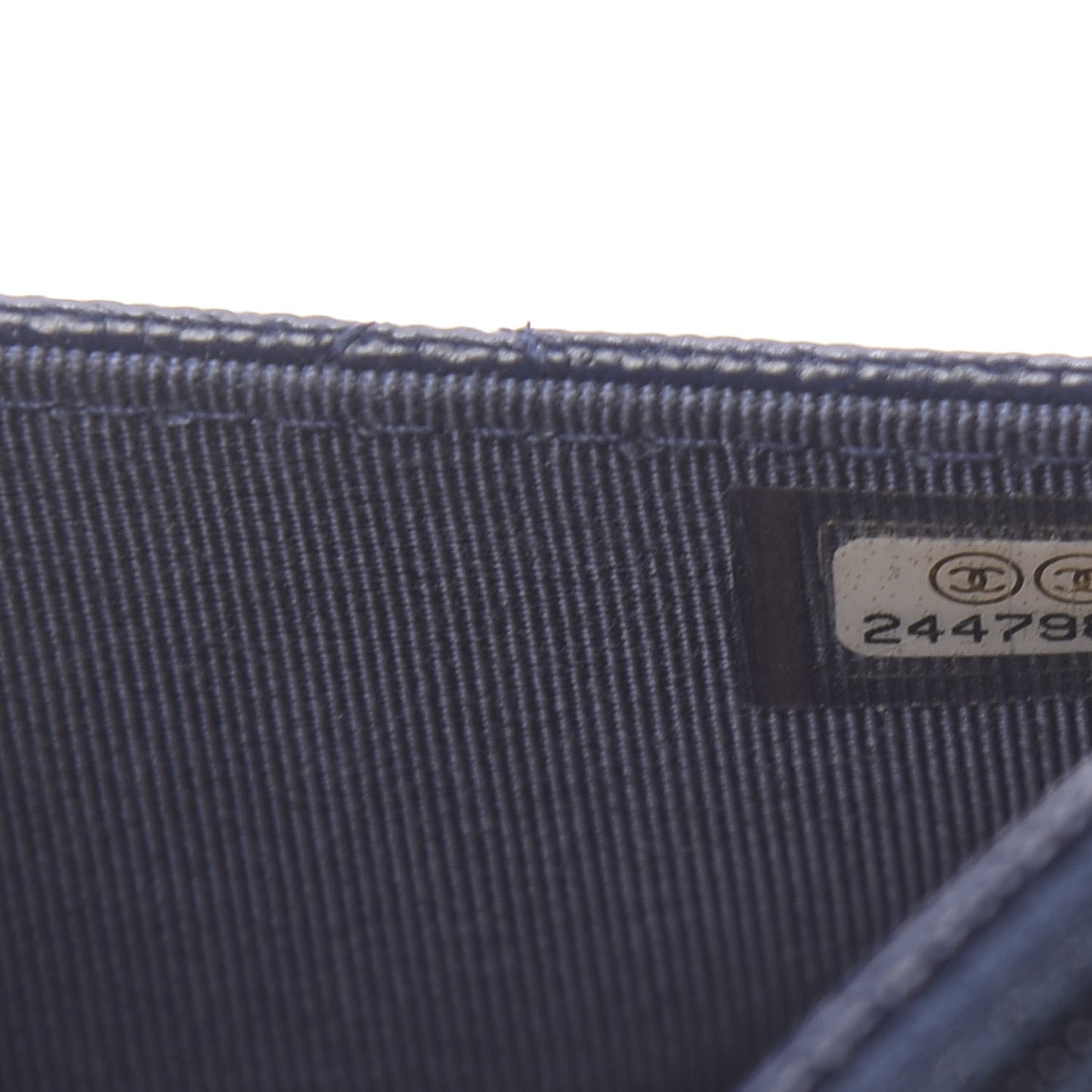 Caviar Quilted Wallet On Chain WOC Blue