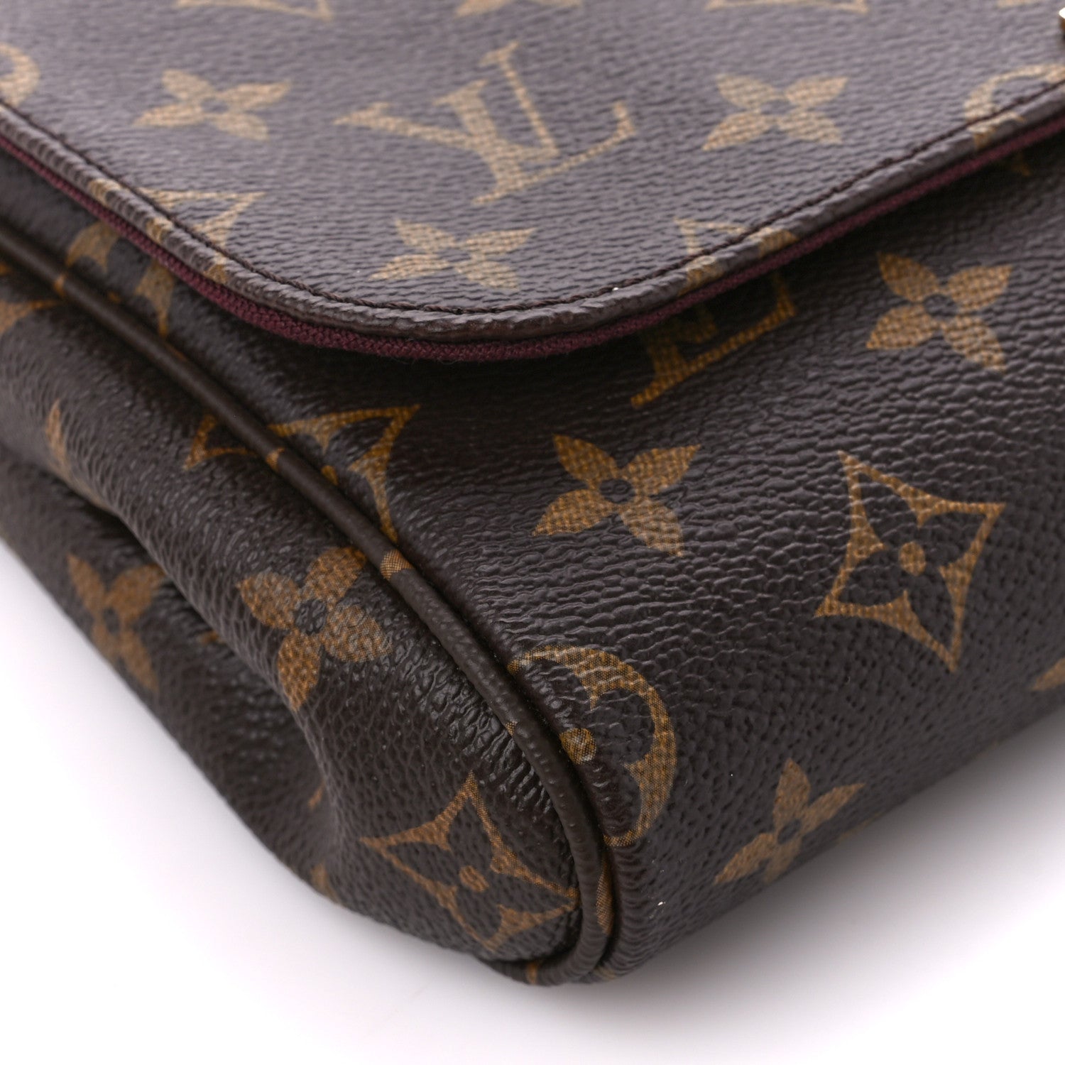 Louis Vuitton Monogram Favorite MM 9 of 10