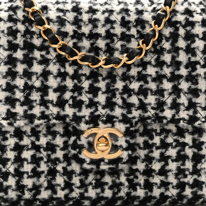 Chanel Tweed Houndstooth Quilted Mini Square Flap White Black 8 of 11