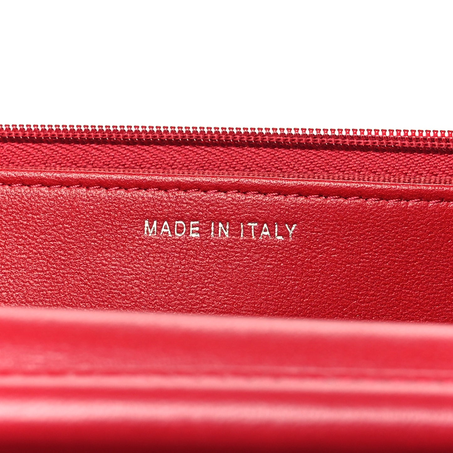 Lambskin Quilted Wallet On Chain WOC Red
