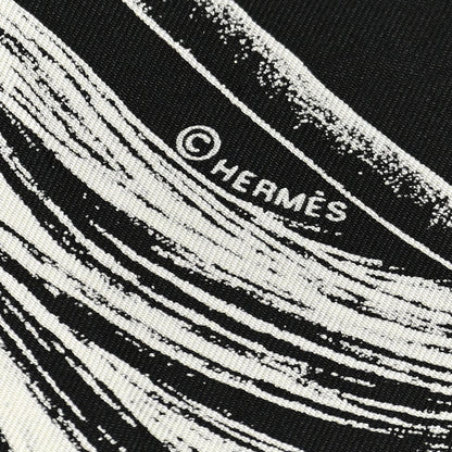 Hermes Silk Projets Carres Scarf 90 Black White 4 of 7