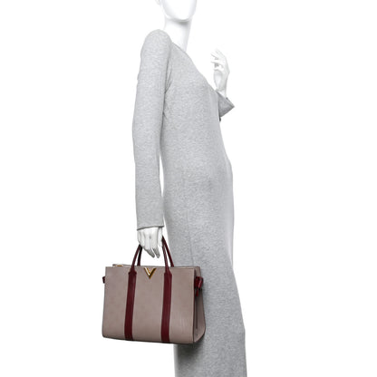 Louis Vuitton Monogram Cuir Plume Very Tote MM Mastic Raisin 2 of 15
