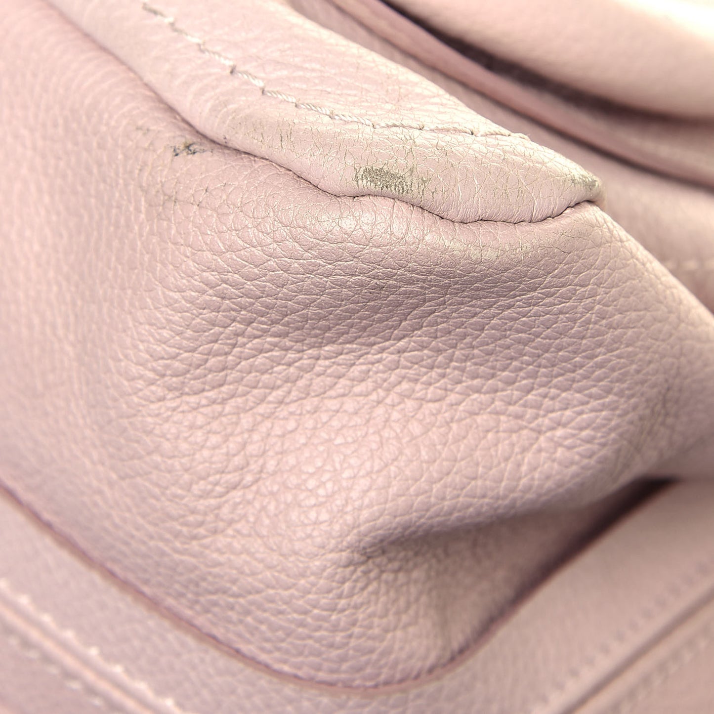 Calfskin Medium Paraty Nude Pink