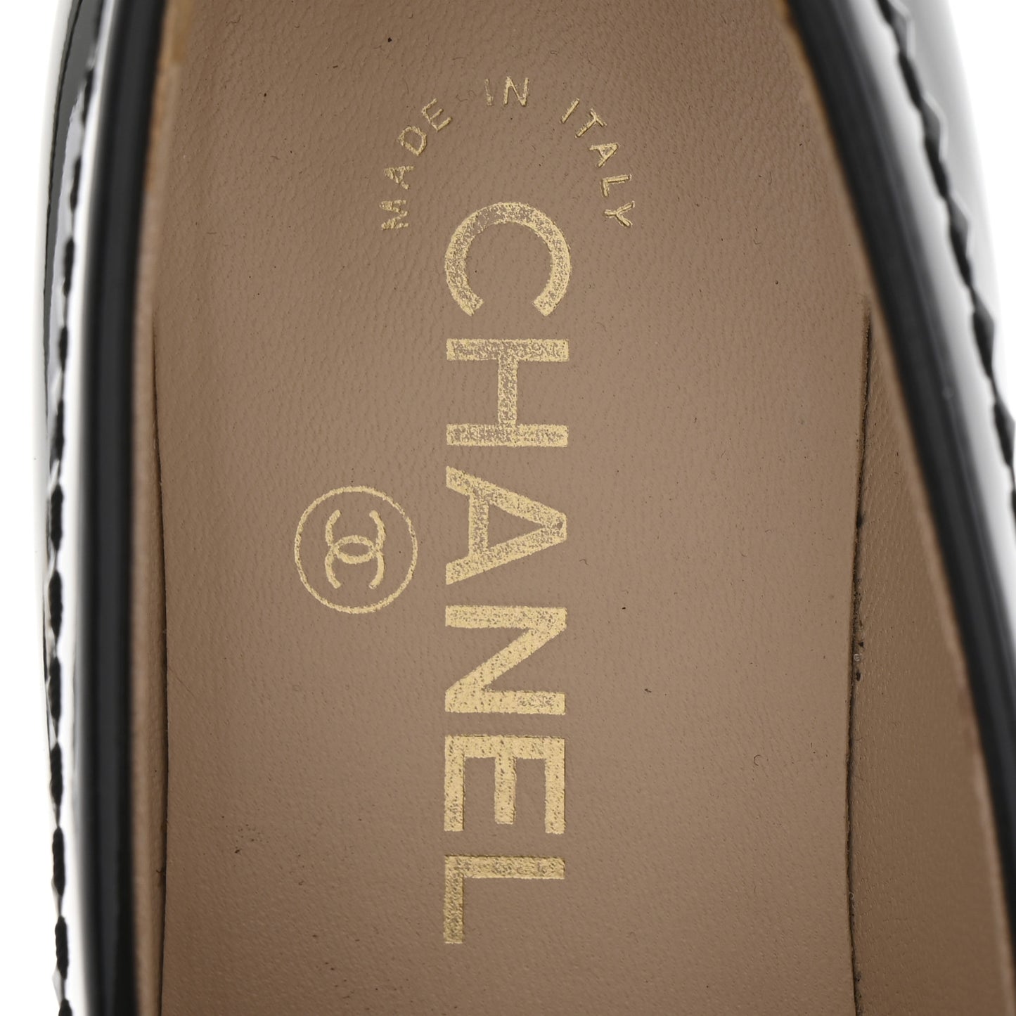 Patent Calfskin CC Mocassin Loafers 37.5 Black