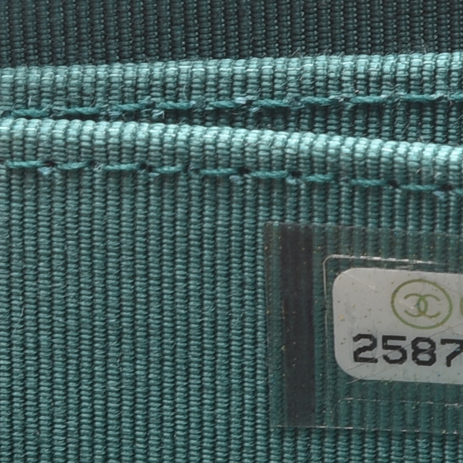 Chanel Metallic Caviar Quilted Zip Coin Purse Green 7 of 7