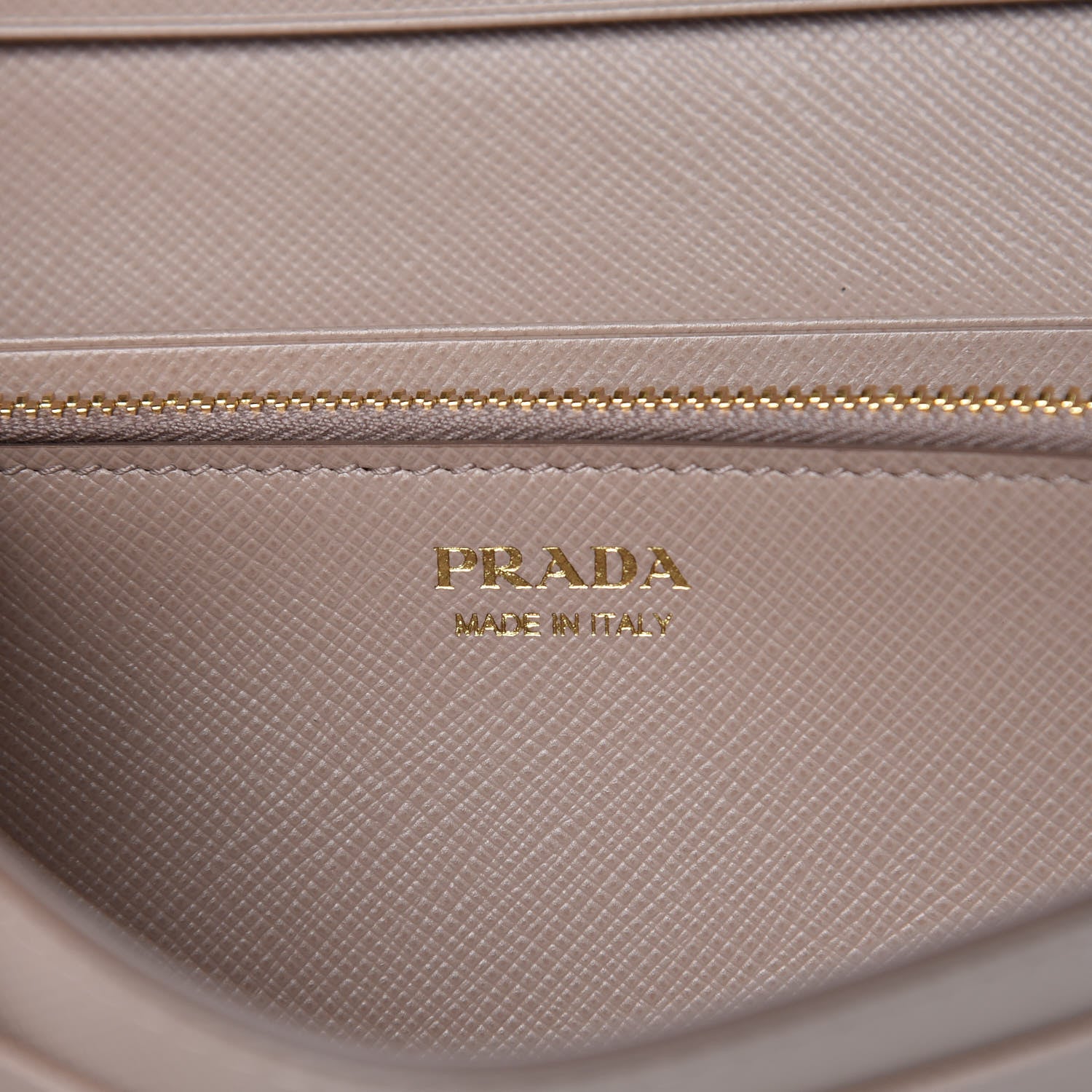 Prada Saffiano Shine Monochrome Wallet Cipria 7 of 10