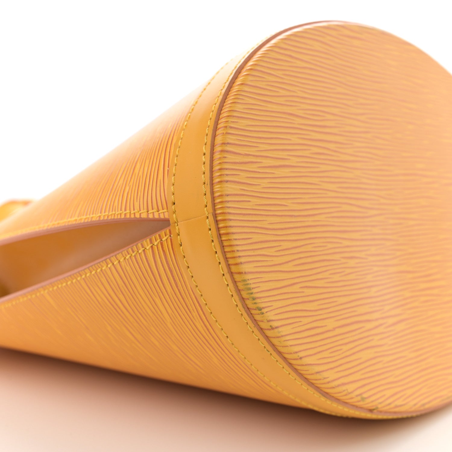 Louis Vuitton Epi Cluny Tassil 8 of 11
