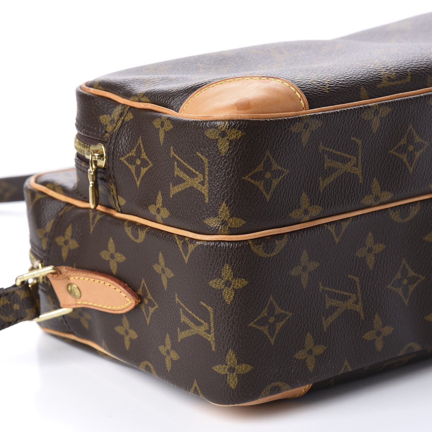 Monogram Nil 28