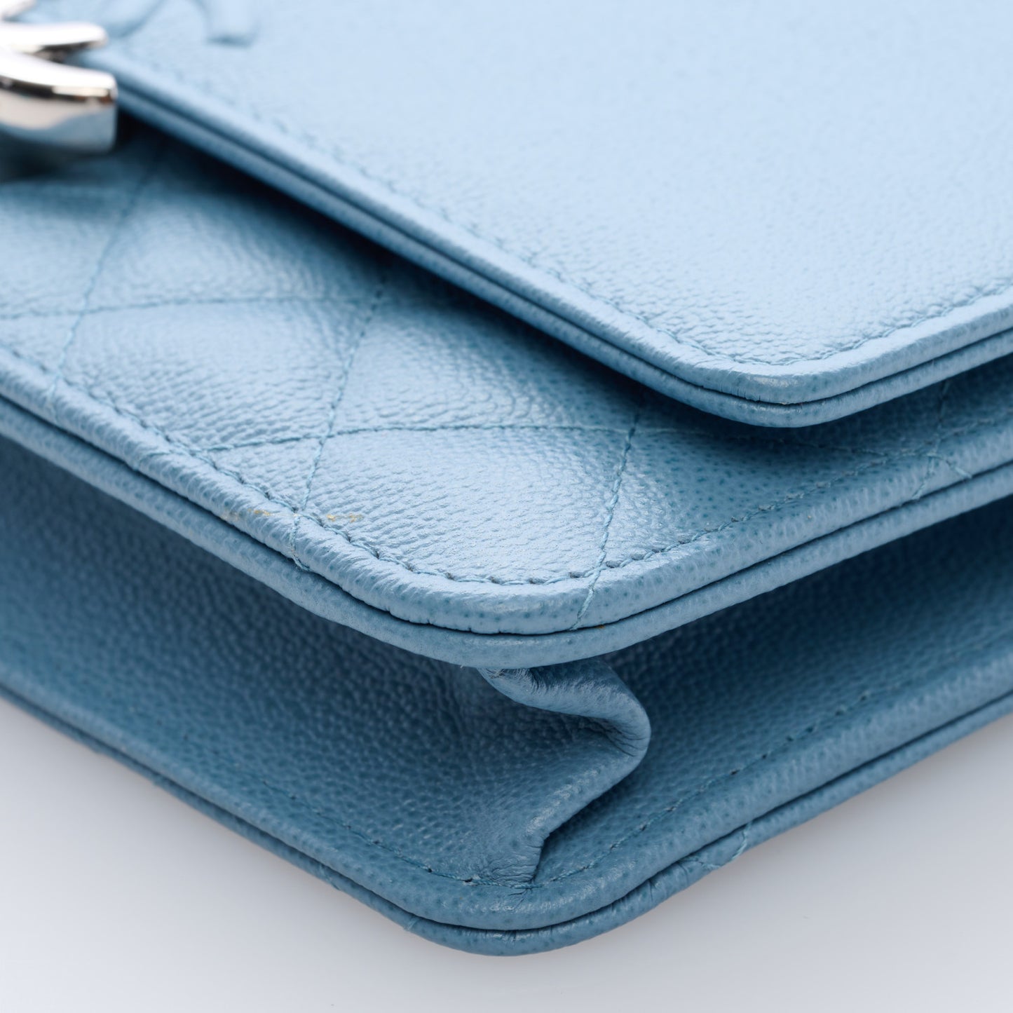 Grained Calfskin Quilted CC Box Wallet On Chain WOC Blue