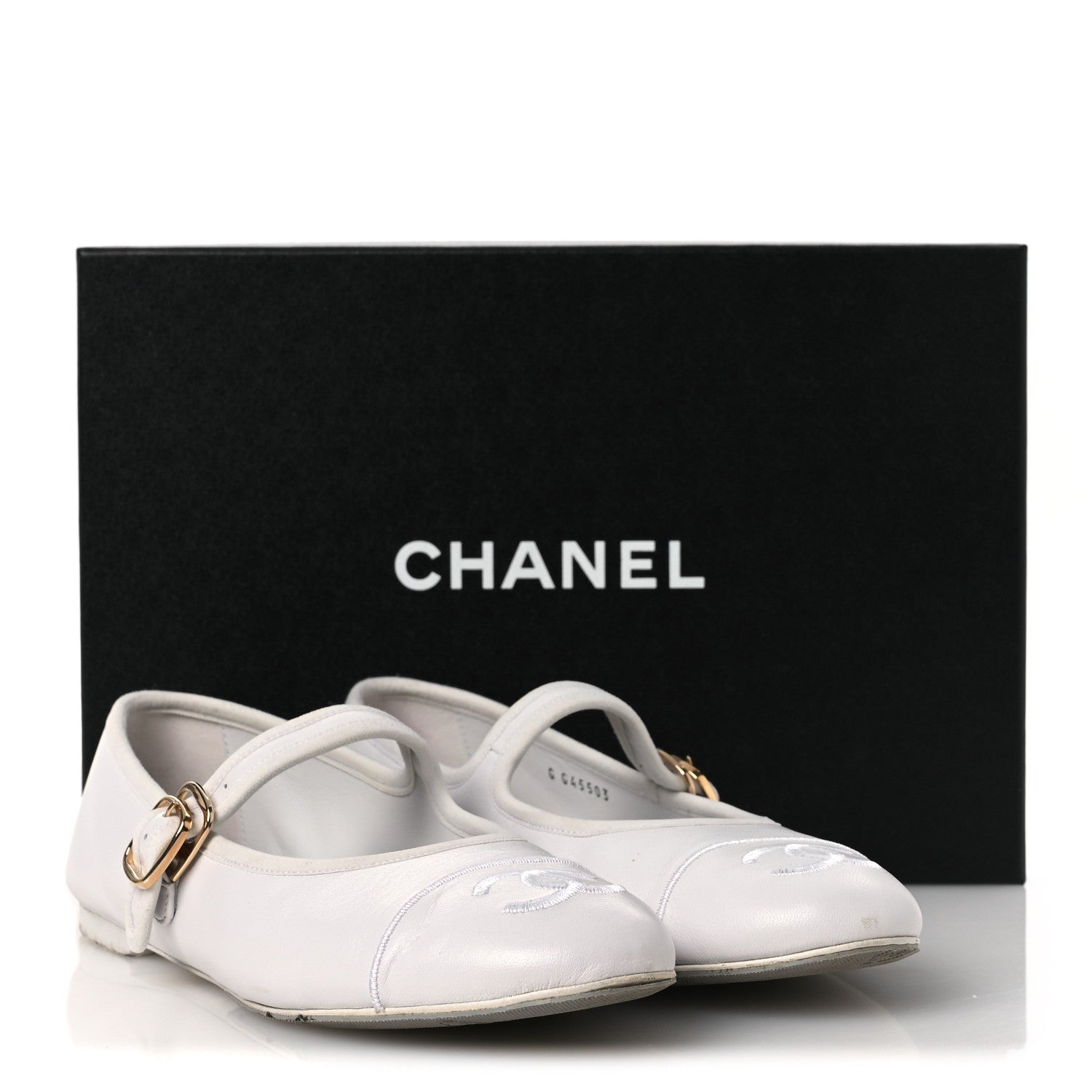 Chanel Lambskin Mary Jane Flats 39 White 14 of 14